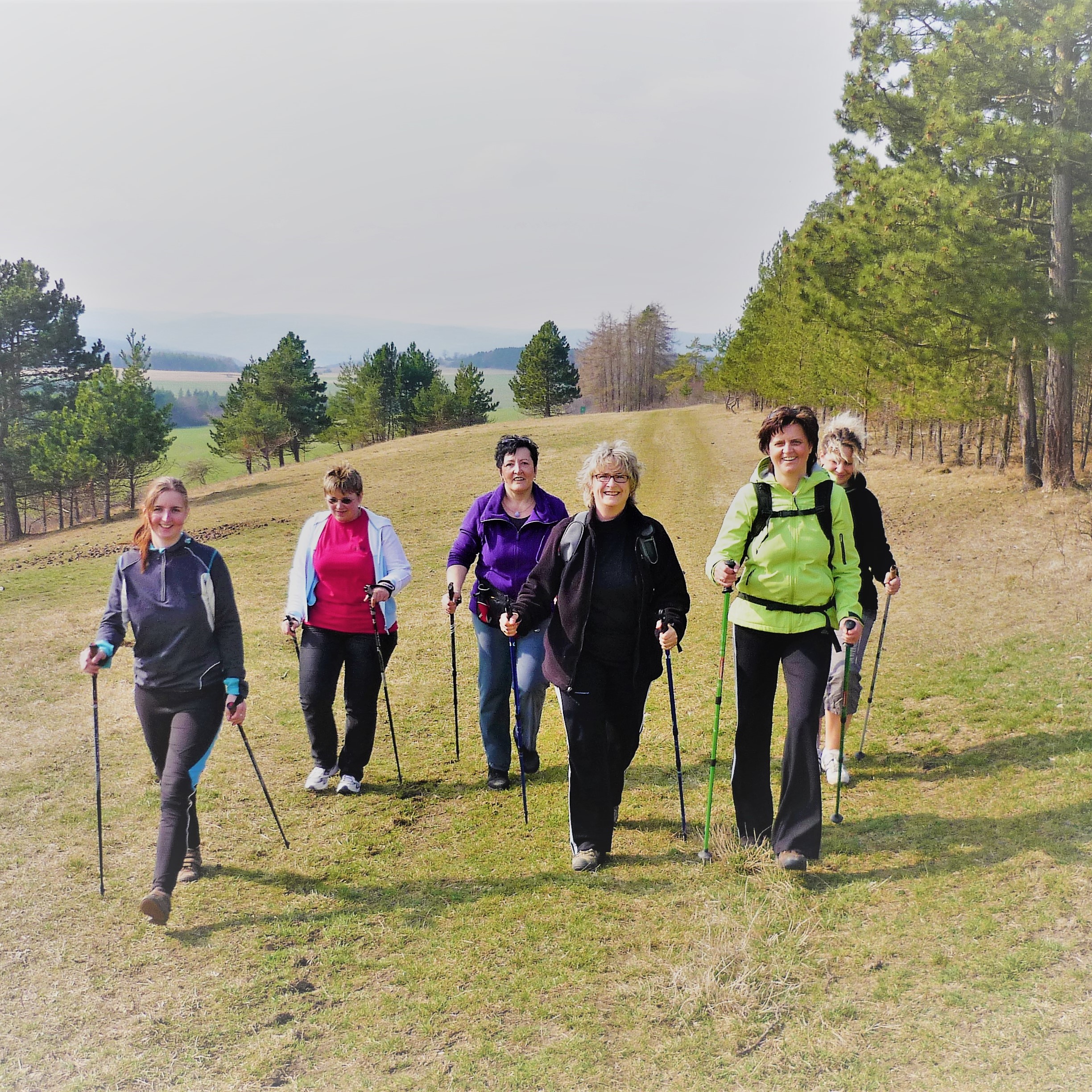 Basenfasten, Wandern und Qigong 29.03.- 03.4.2019 + 25.09. -30.09.2019 Basenfasten, Wandern und Qigong 29.03.- 03.4.2019 + 25.09. -30.09.2019